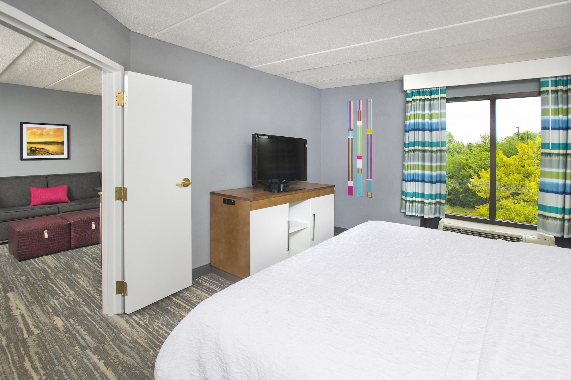Hampton Inn & Suites אנאפוליס מראה חיצוני תמונה
