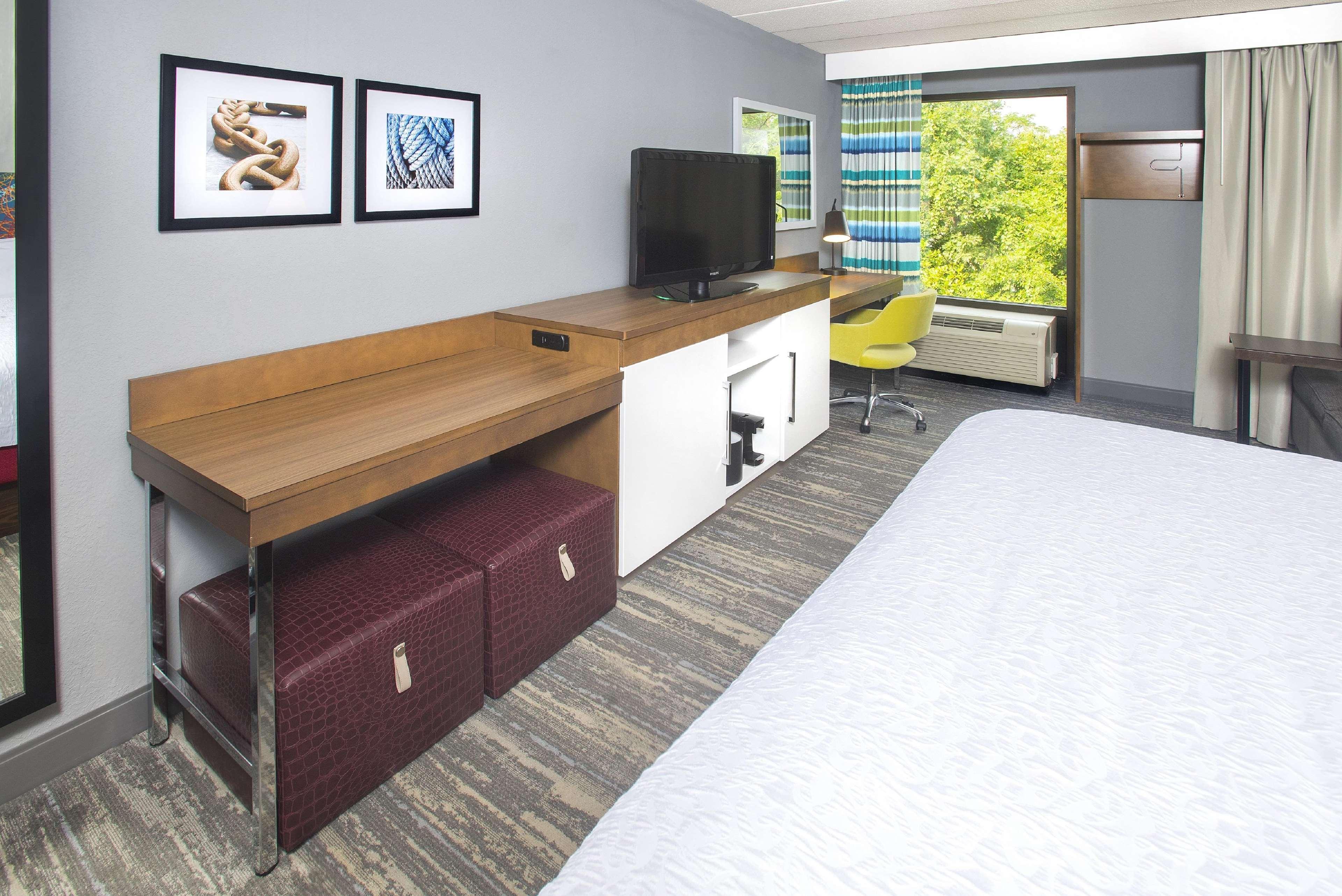 Hampton Inn & Suites אנאפוליס מראה חיצוני תמונה