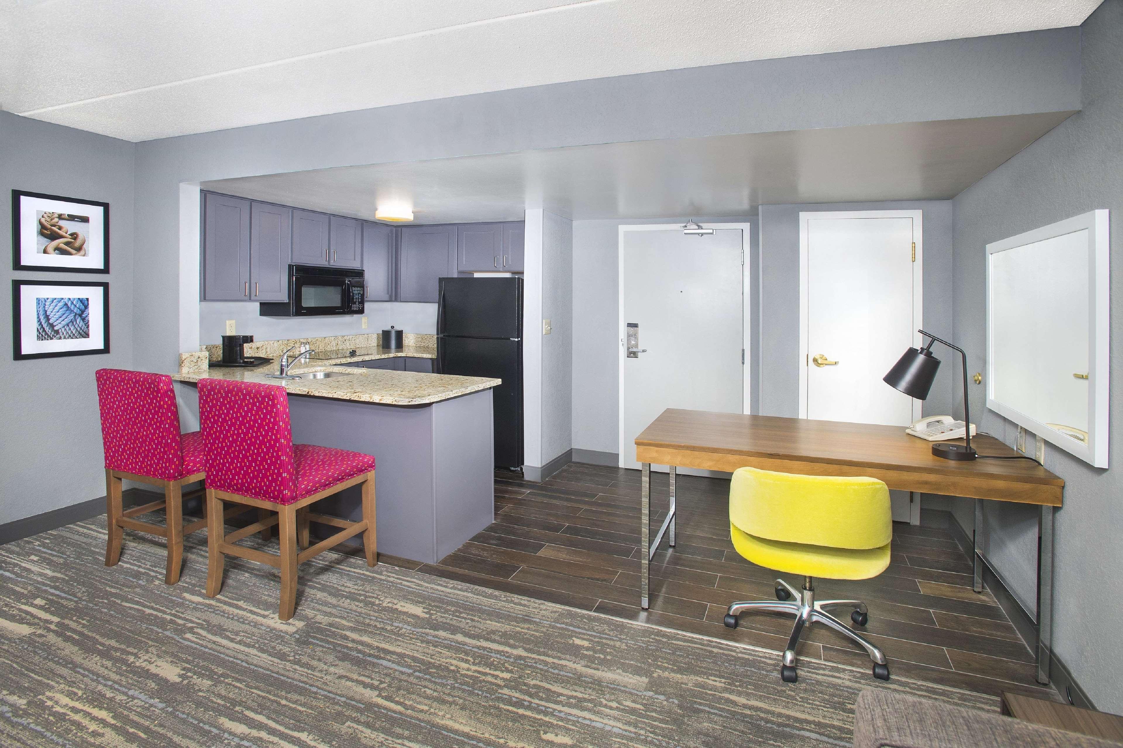 Hampton Inn & Suites אנאפוליס מראה חיצוני תמונה