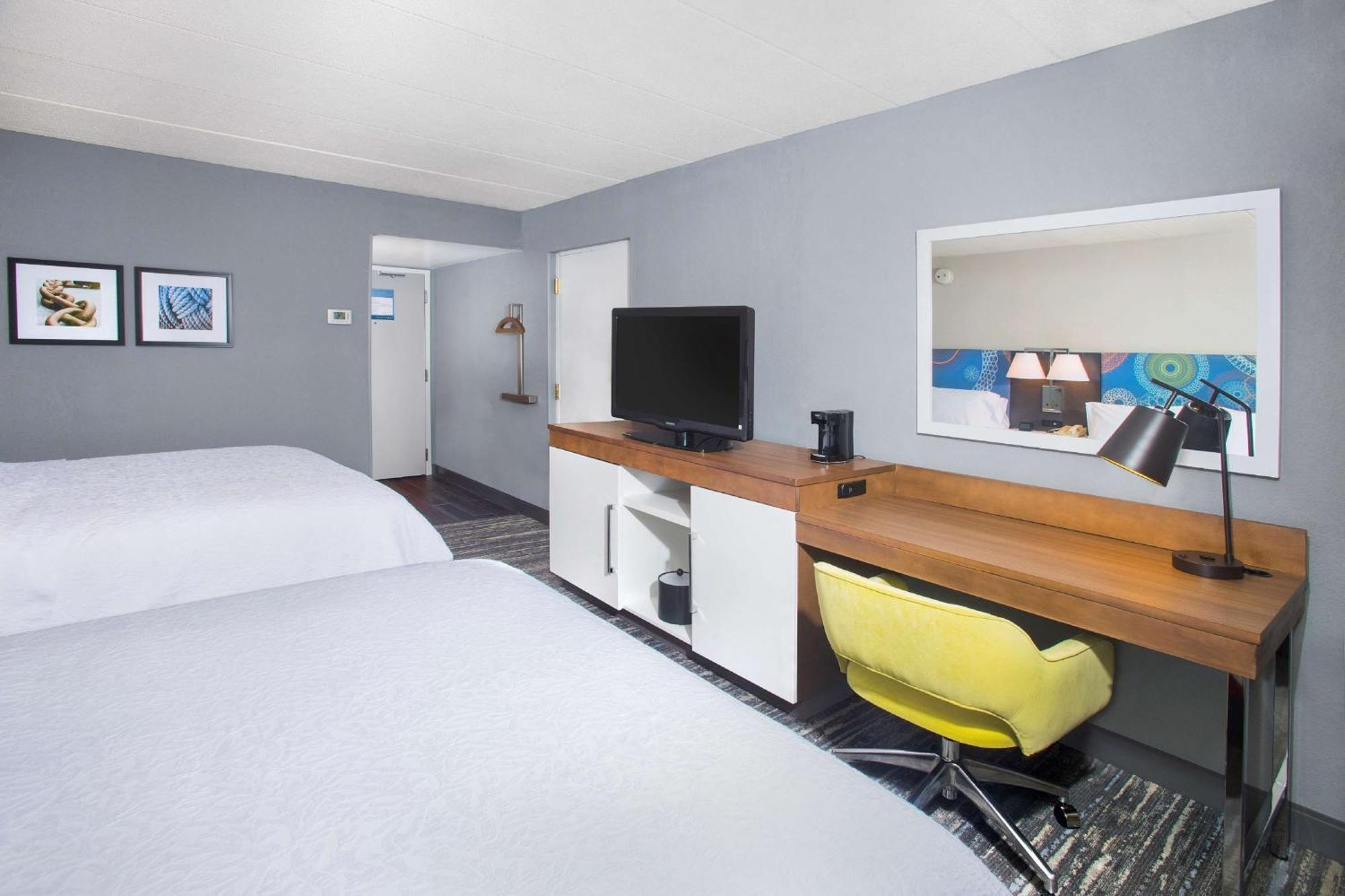 Hampton Inn & Suites אנאפוליס מראה חיצוני תמונה