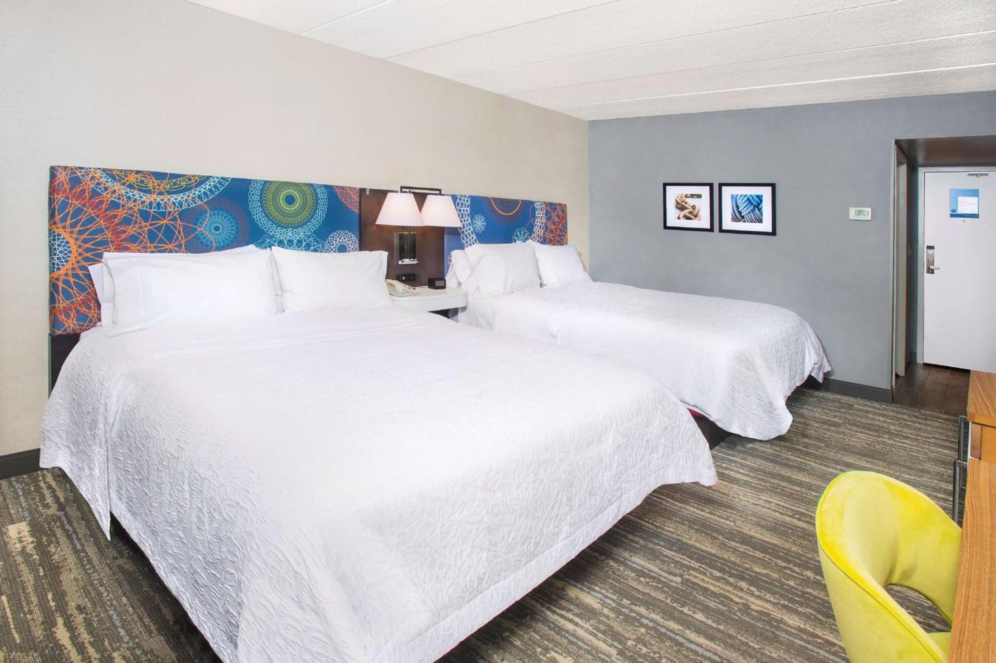 Hampton Inn & Suites אנאפוליס מראה חיצוני תמונה