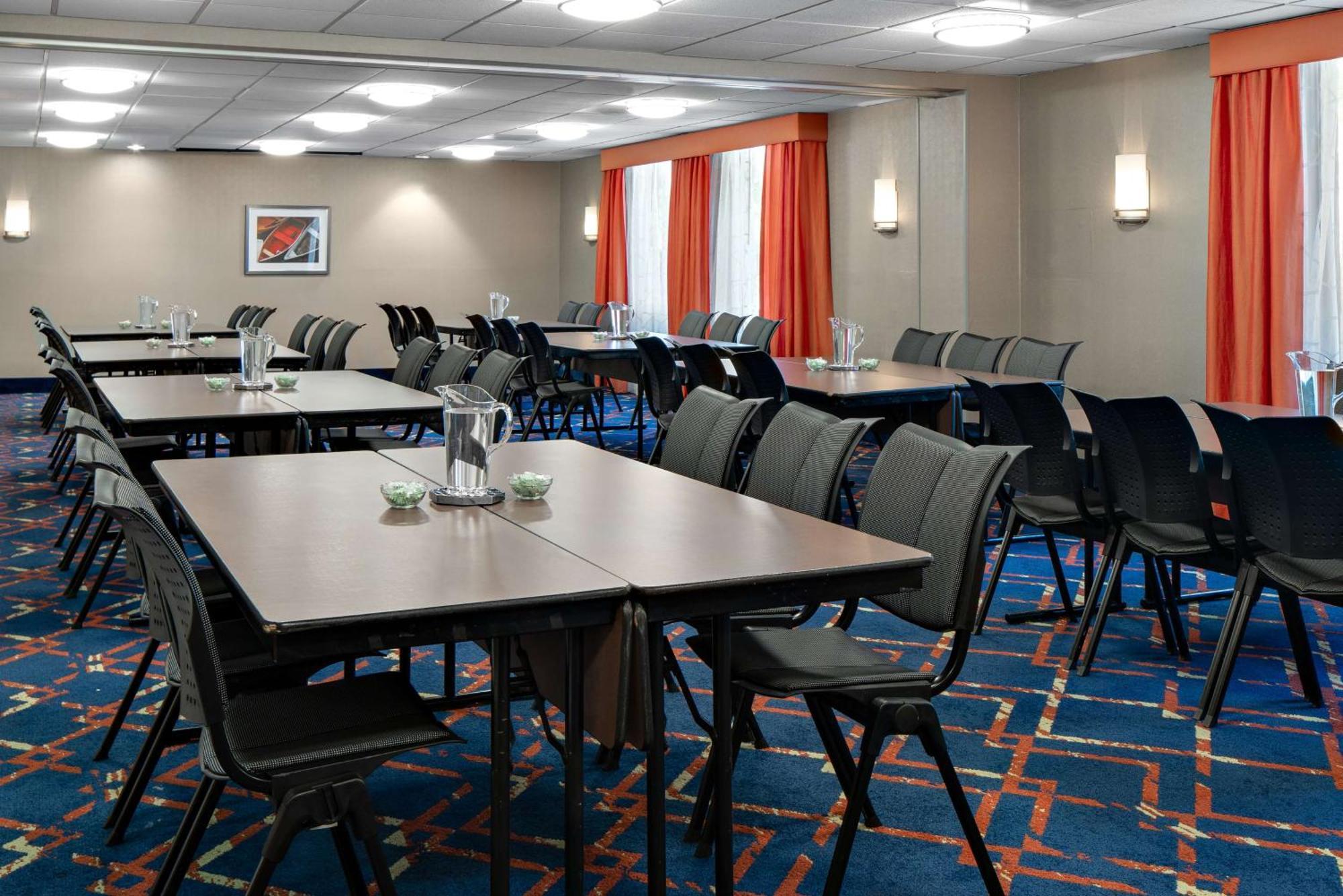 Hampton Inn & Suites אנאפוליס מראה חיצוני תמונה