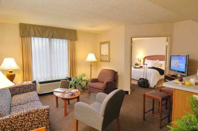 Hampton Inn & Suites אנאפוליס מראה חיצוני תמונה